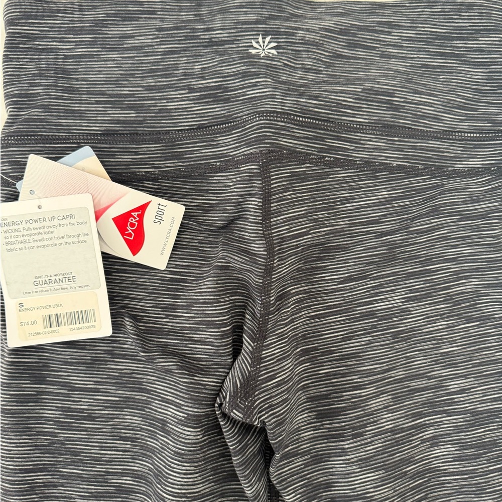 Athleta NWT Charcoal Cropped Women Leggings - Picture 5 of 7